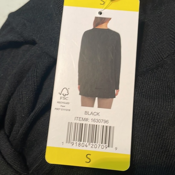 V-Neck Sweater with Side Slits - Picture 3 of 3